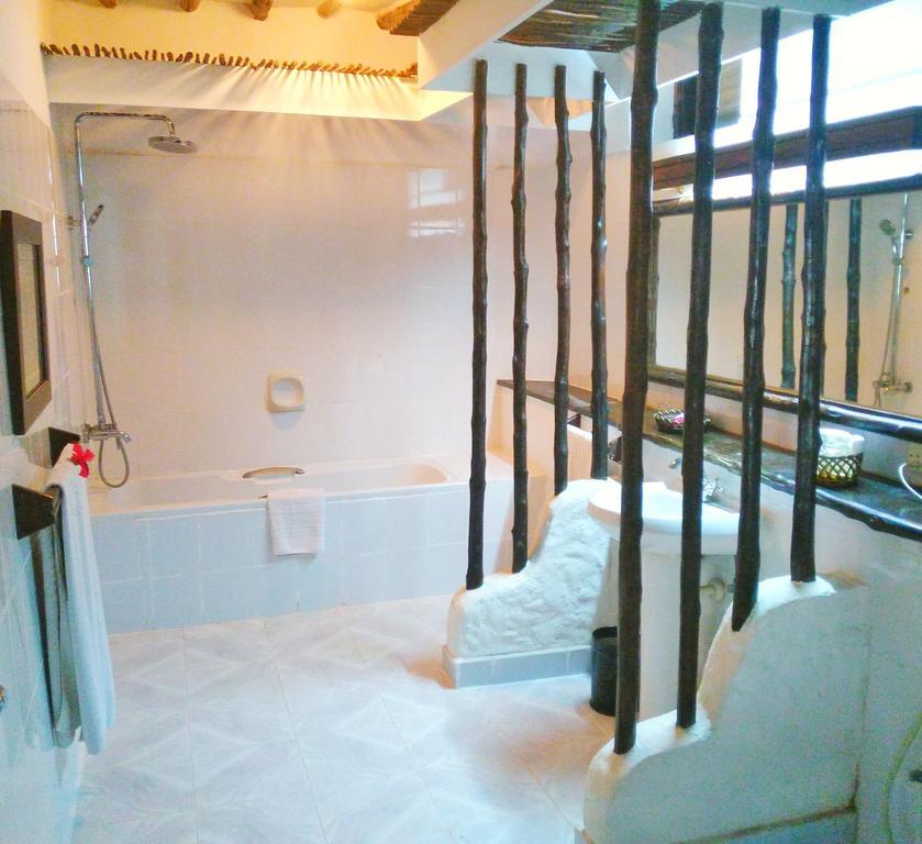 Resort Zanzibar Beach Resort 3*